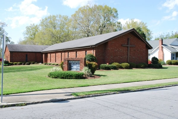 4334 W Pine St, Farmville, NC for sale - Building Photo - Image 1 of 92