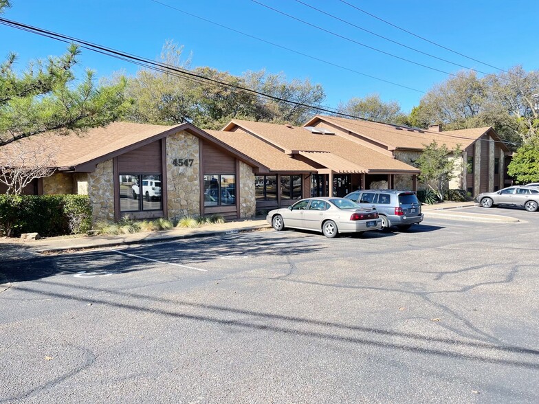 4547 Lake Shore Dr, Waco, TX for lease - Building Photo - Image 1 of 16