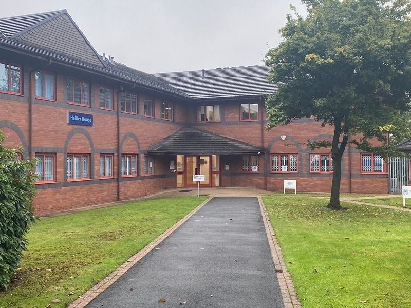 Two Woods Ln, Brierley Hill for lease Building Photo- Image 1 of 6