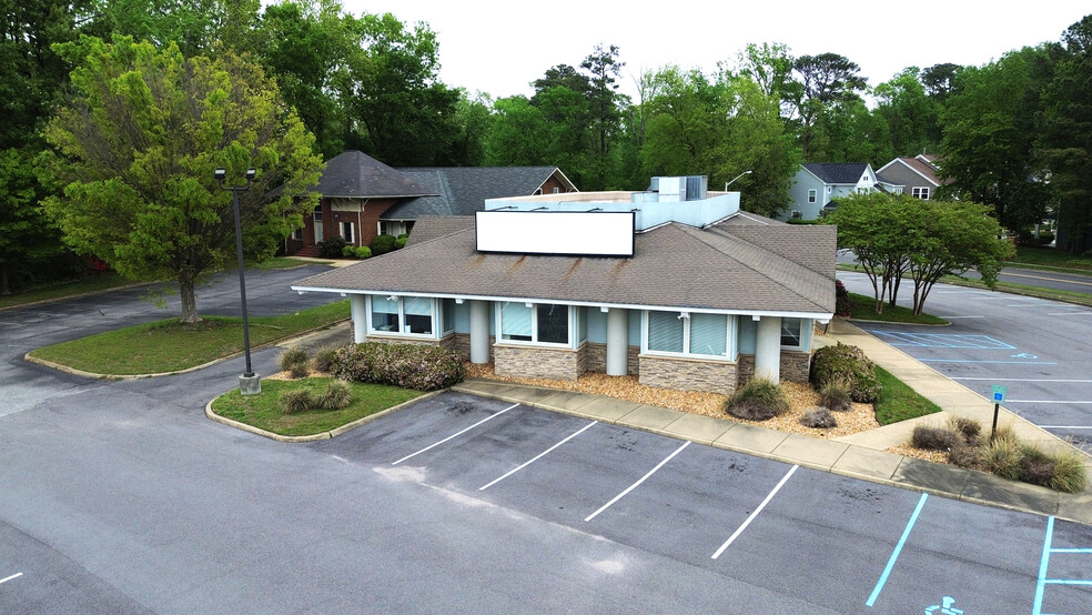 1290 Diamond Springs Rd, Virginia Beach, VA for sale - Building Photo - Image 1 of 6