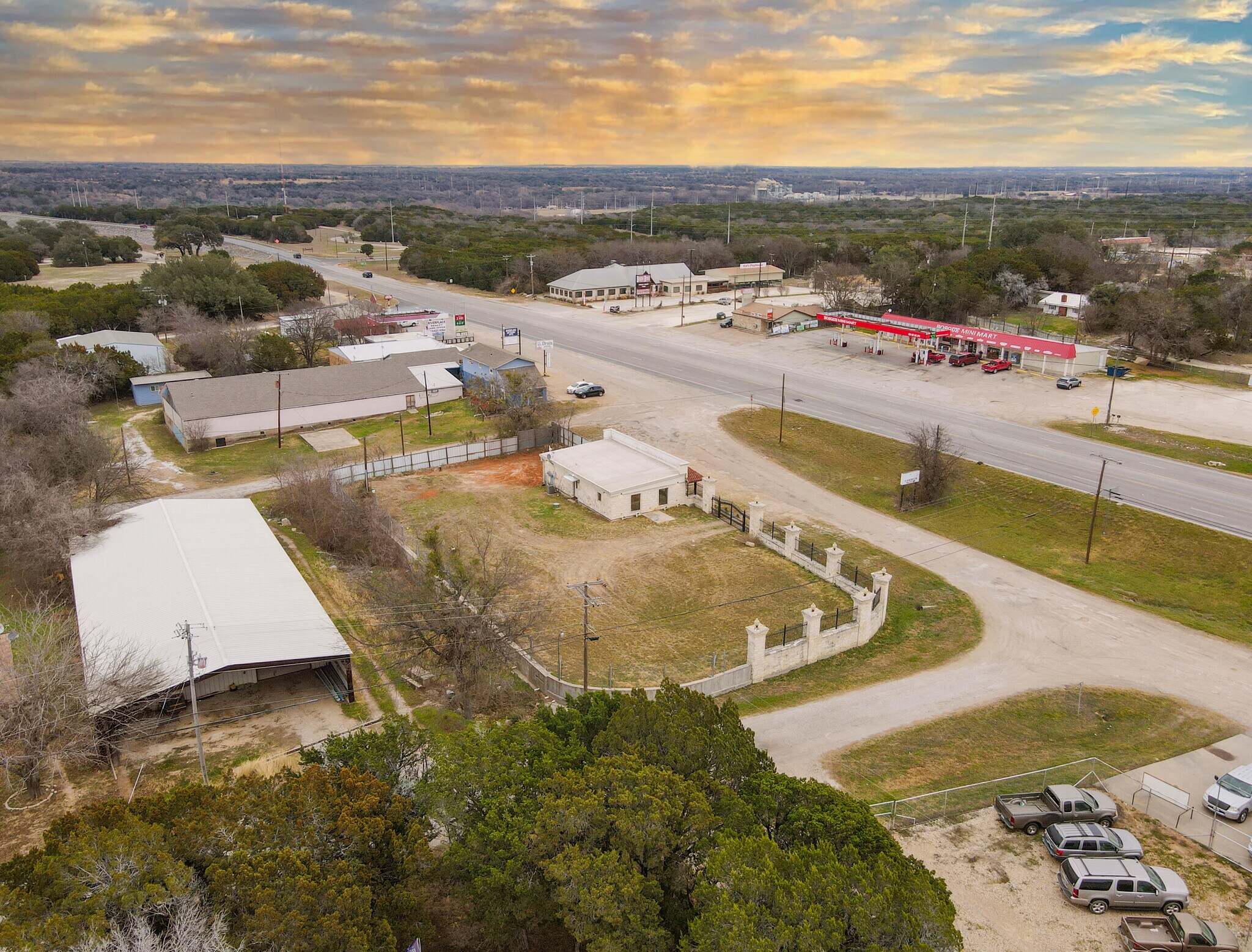 372 State Highway 22, Laguna Park, TX 76634 Lake Whitney Retail