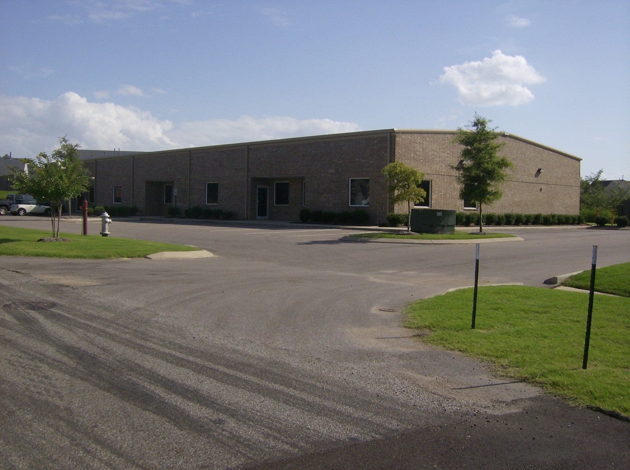 Flex in Arlington, TN for sale Primary Photo- Image 1 of 1