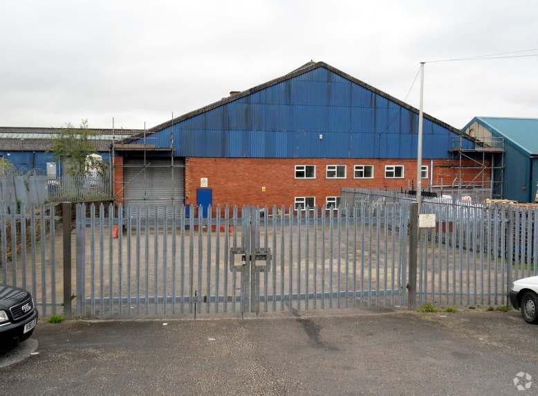 Porritt St, Bury for lease Primary Photo- Image 1 of 3