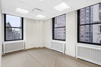 299 Broadway, New York, NY for lease Building Photo- Image 2 of 9