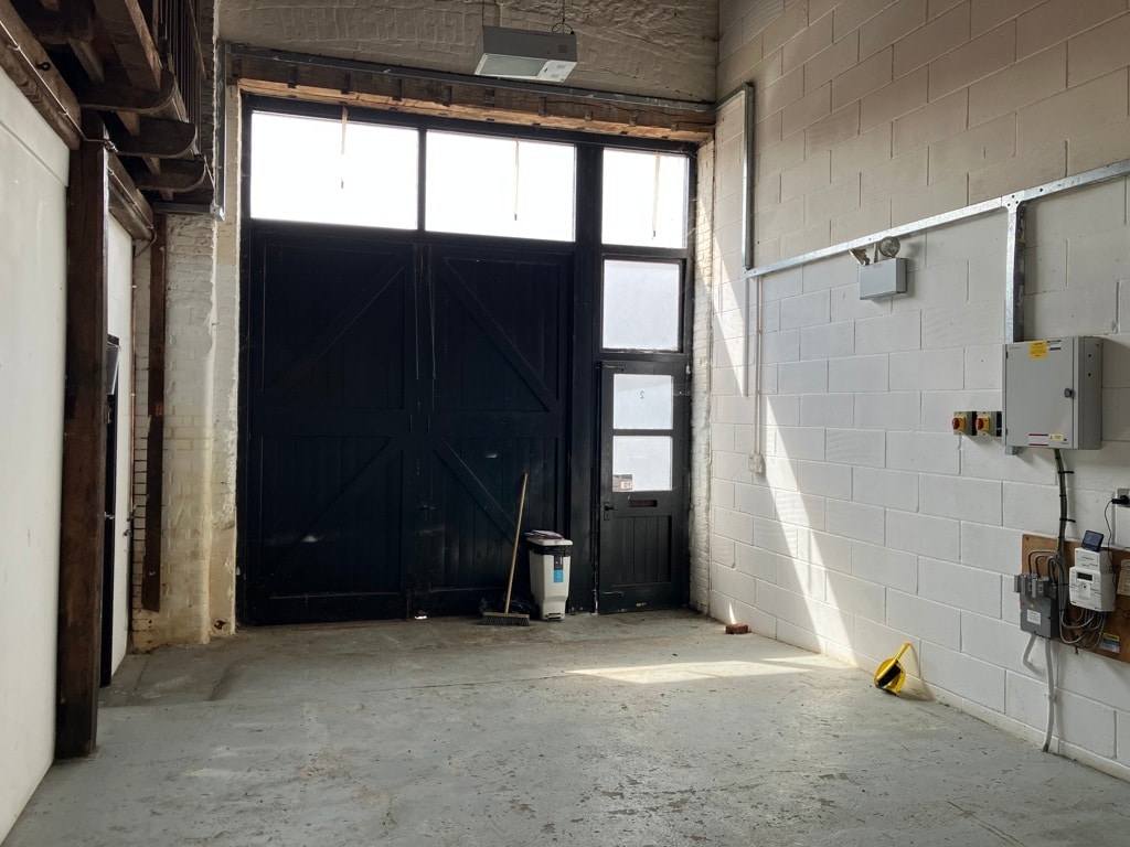 Abbey Rd, Kings Lynn for lease Interior Photo- Image 1 of 4