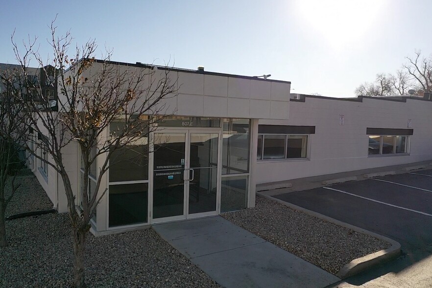 807 17th St, Greeley, CO for lease - Building Photo - Image 2 of 17