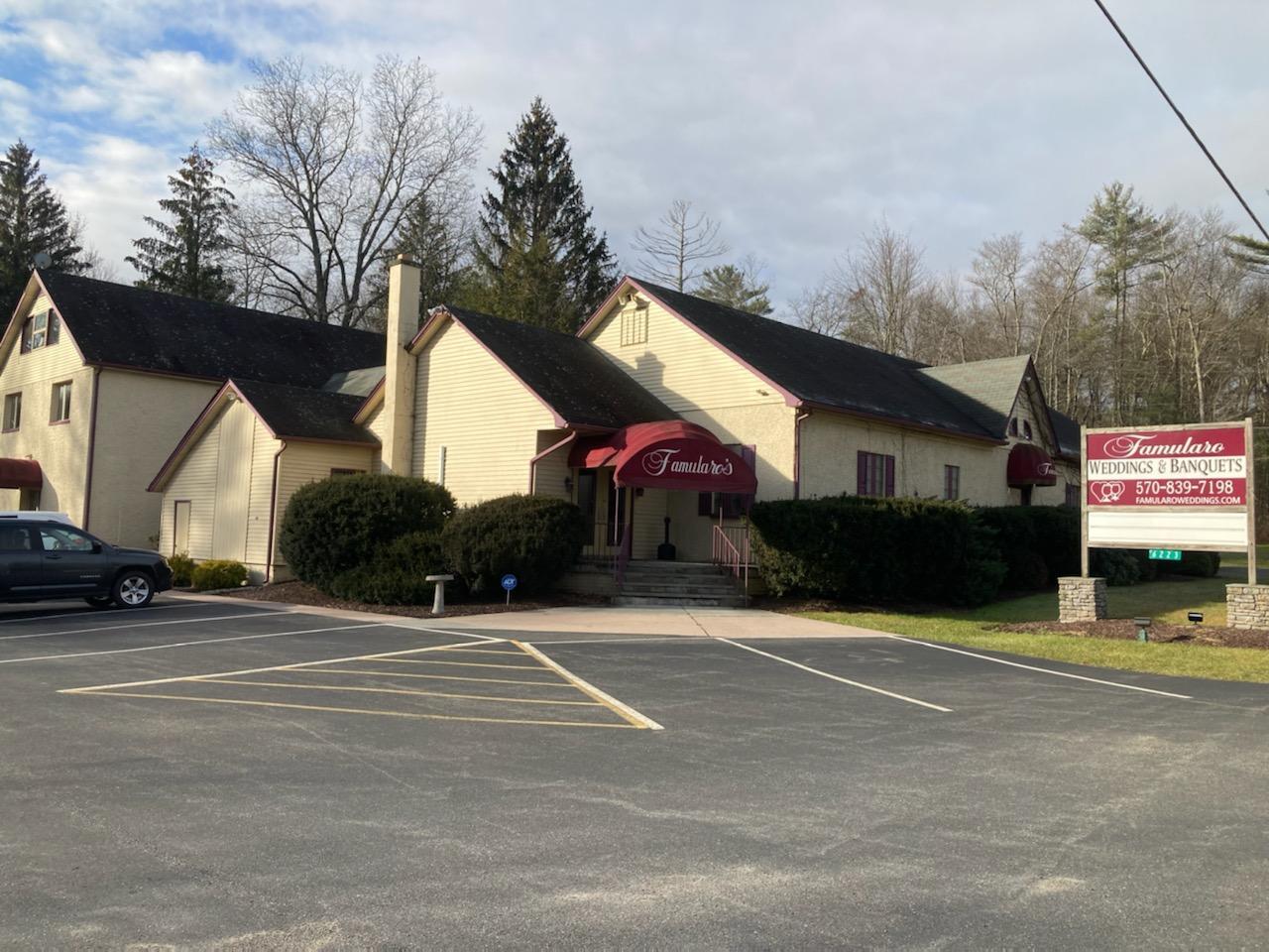 6225 Paradise Valley Rd, Cresco, PA 18326