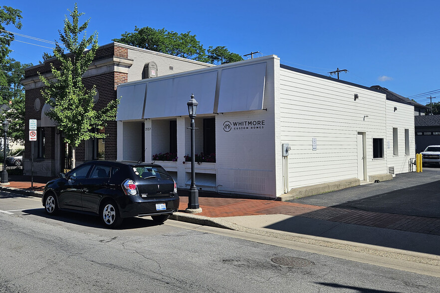 2137 Wealthy St SE, Grand Rapids, MI for lease - Building Photo - Image 2 of 4