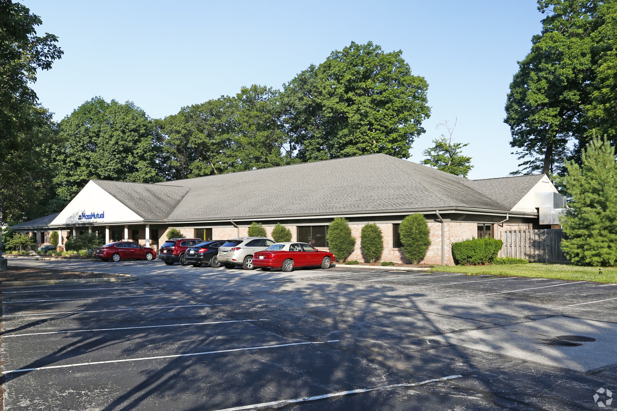 1760 Manley Rd, Maumee, OH for sale Primary Photo- Image 1 of 1