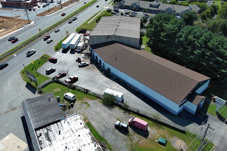 700 E Pulaski Hwy, Elkton, MD for lease - Building Photo - Image 2 of 15