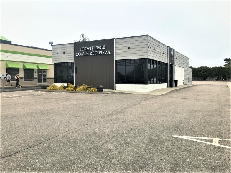 162 Granite St, Westerly, RI for sale - Building Photo - Image 1 of 1