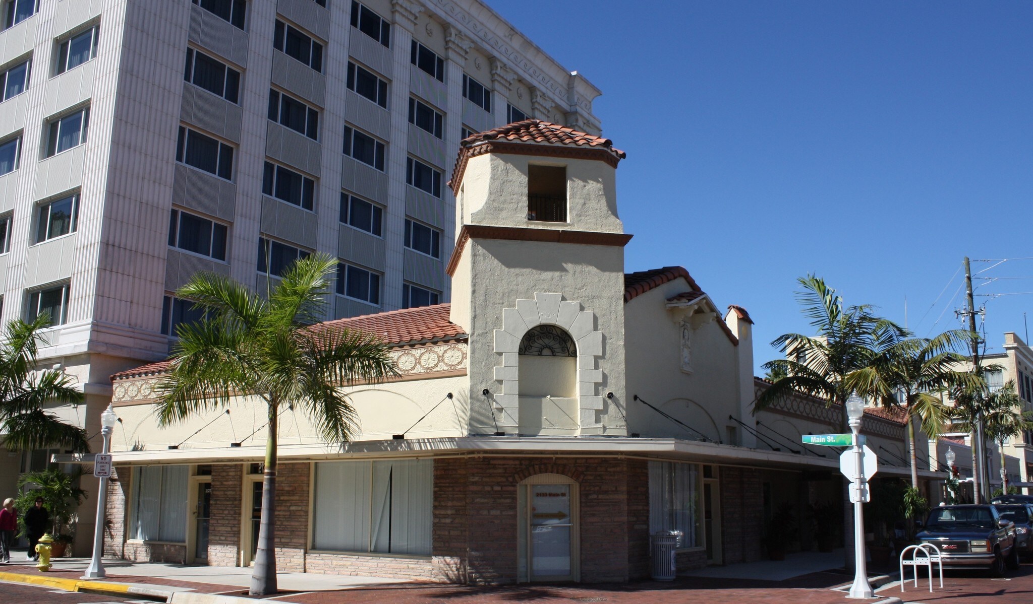 1528-1544 Broadway, Fort Myers, FL for sale Primary Photo- Image 1 of 1