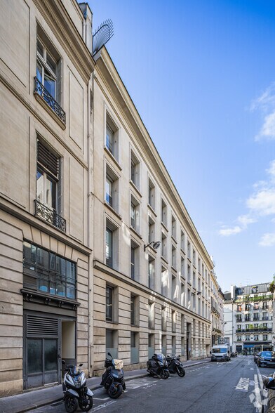 4 Rue De Ventadour, Paris for lease - Building Photo - Image 2 of 8