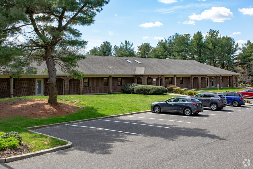 525 S State Route 73, Marlton, NJ for lease - Building Photo - Image 2 of 4