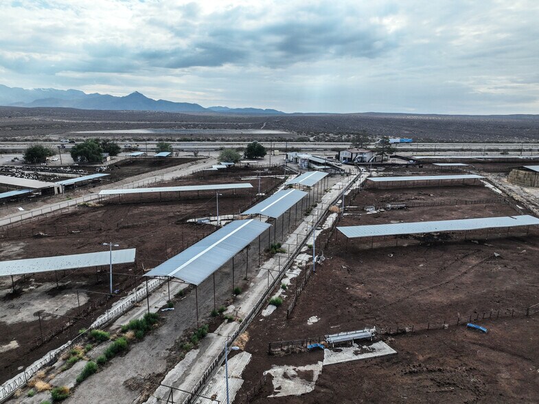 13630 Stern Dr dr, Mesquite, NM for sale - Building Photo - Image 3 of 5