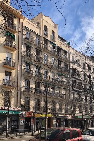 Calle de Vallehermoso, 48, Madrid, Madrid for sale - Building Photo - Image 2 of 5
