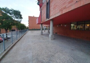Retail in Reus, Tarragona for lease Building Photo- Image 2 of 24