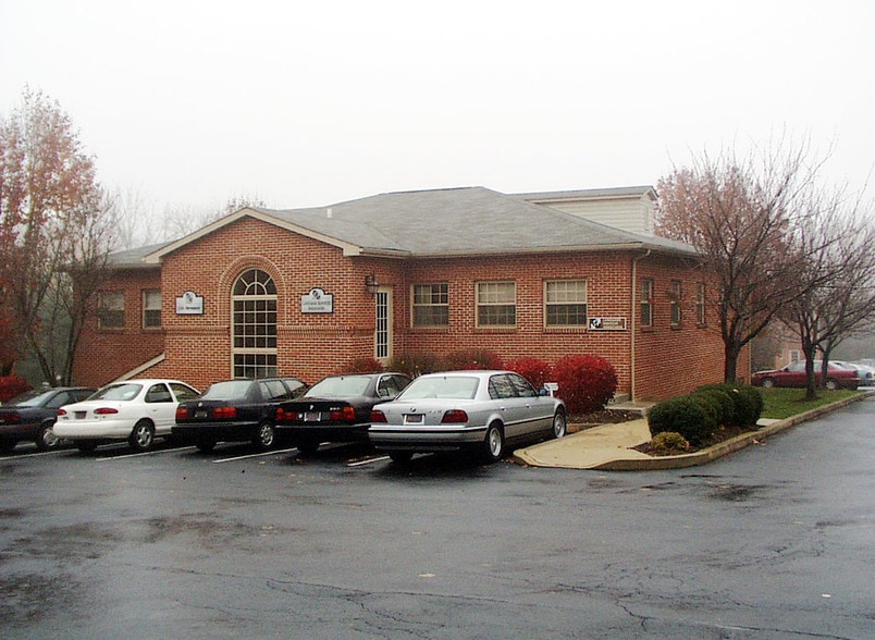 607 Easton Rd, Willow Grove, PA for sale - Primary Photo - Image 1 of 27