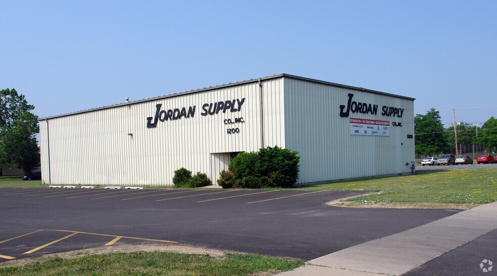 1200 Water St, Syracuse, NY for sale - Primary Photo - Image 1 of 1