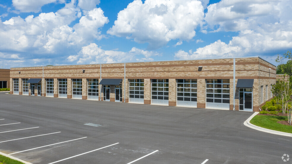 81 Dover Rd, Glen Burnie, MD for lease - Building Photo - Image 2 of 7