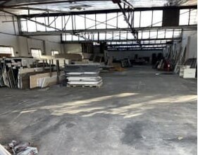15 Bell St, Preston for lease Interior Photo- Image 1 of 1