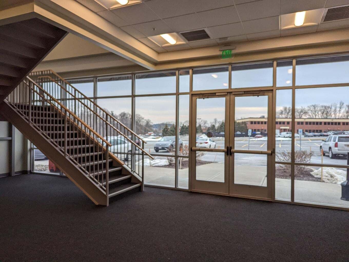 33 Tech Valley Dr, East Greenbush, NY for lease Building Photo- Image 1 of 2