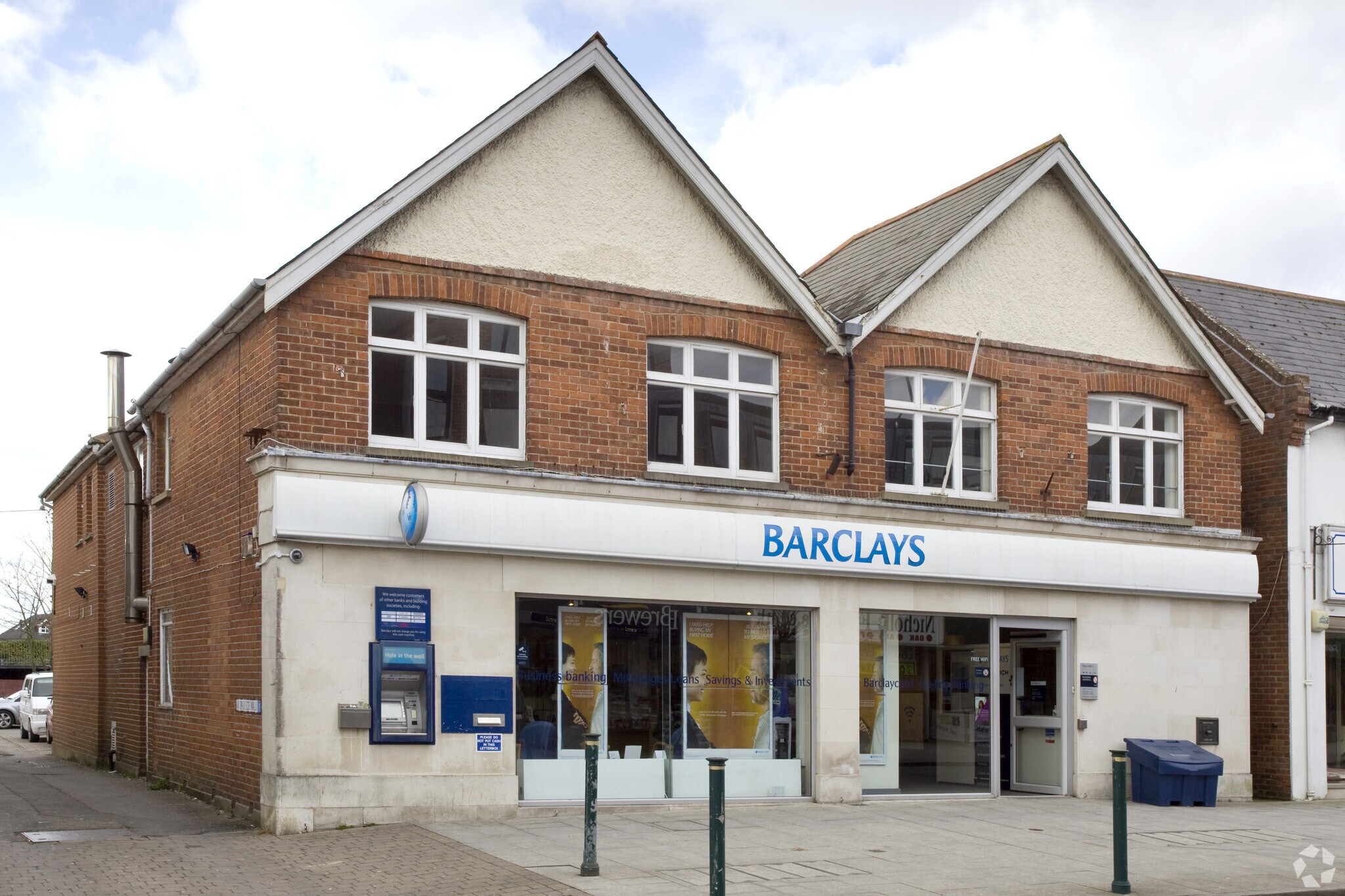 30-32 Station Rd, New Milton for sale Primary Photo- Image 1 of 1