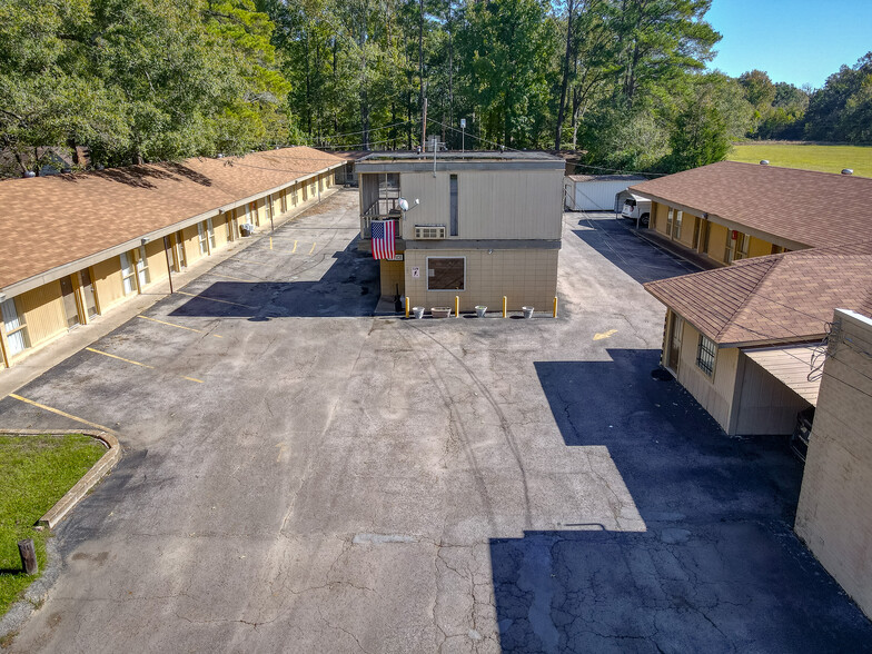 221 S Preston St, Marksville, LA for sale - Building Photo - Image 3 of 30