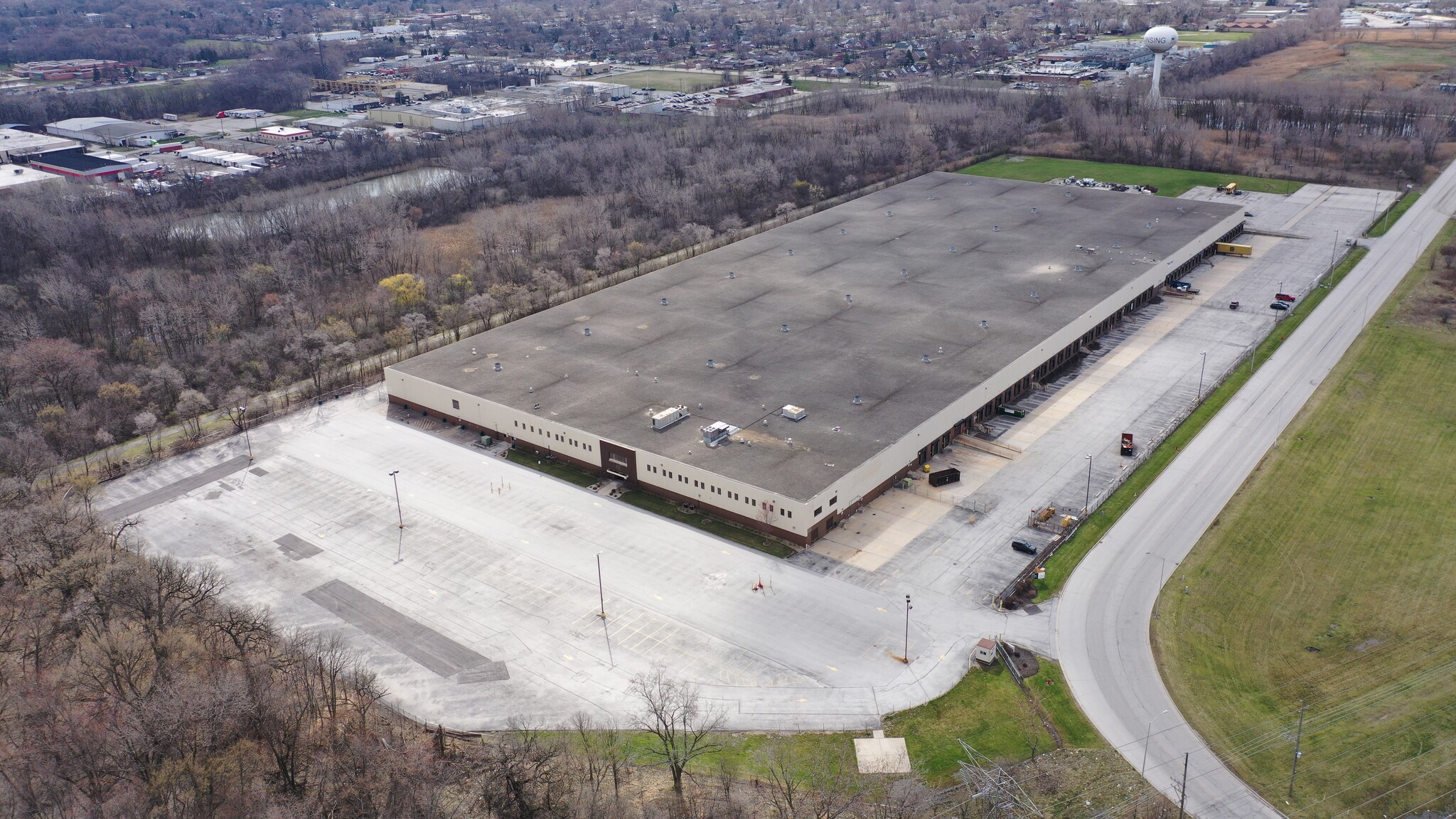 16801 Exchange Ave, Lansing, IL for lease Building Photo- Image 1 of 11