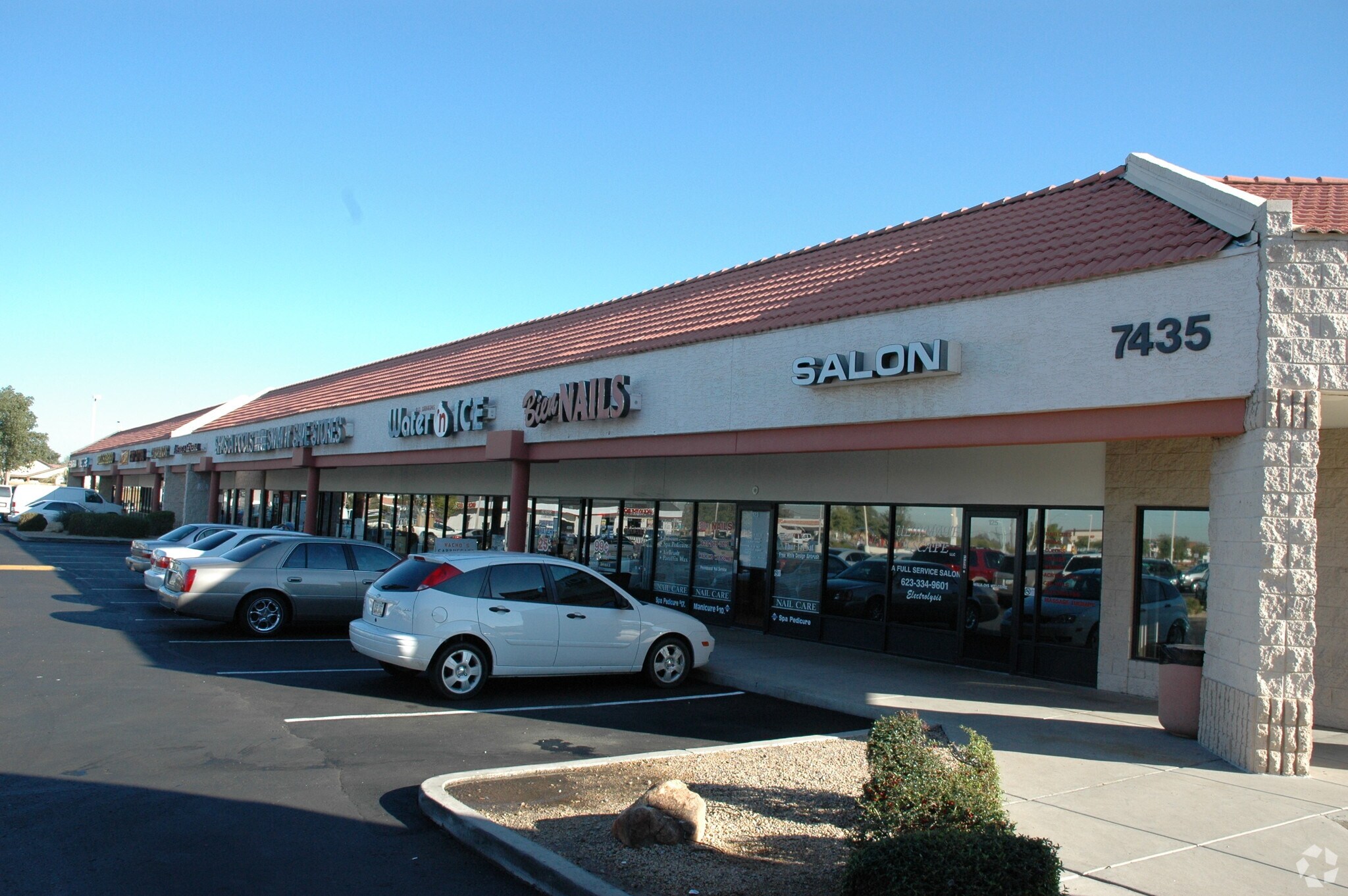 N 75th Ave, Peoria, AZ for lease Building Photo- Image 1 of 5
