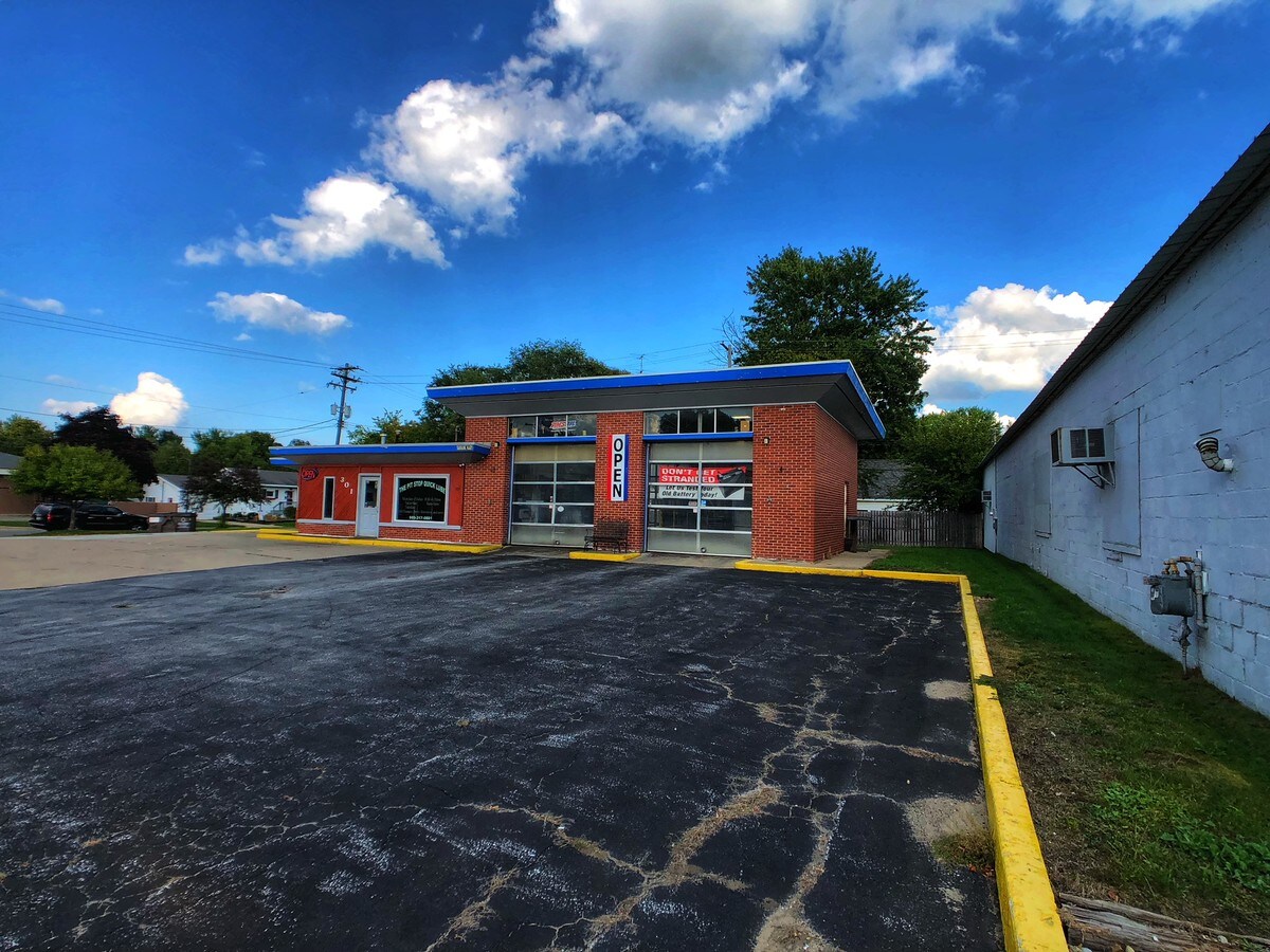 301 S Mission St, Mount Pleasant, MI 48858