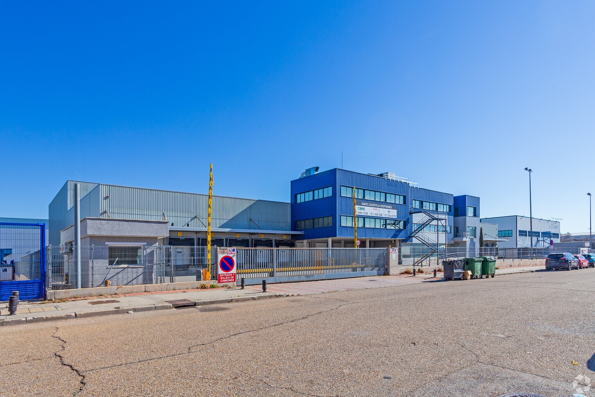  in Coslada, Madrid for sale Primary Photo- Image 1 of 1