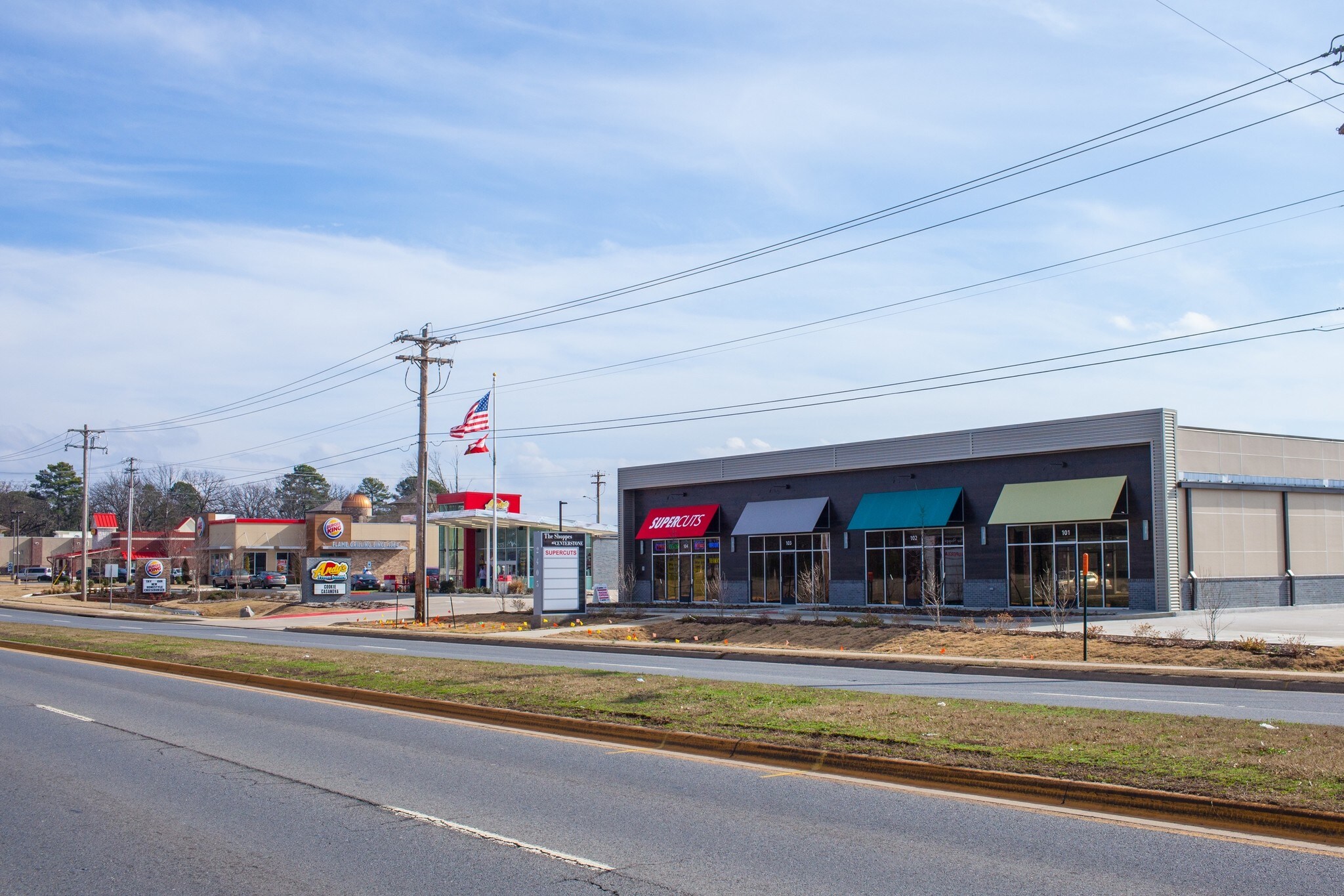 2405 Dave Ward Dr, Conway, AR 72034 The Shoppes at Centerstone