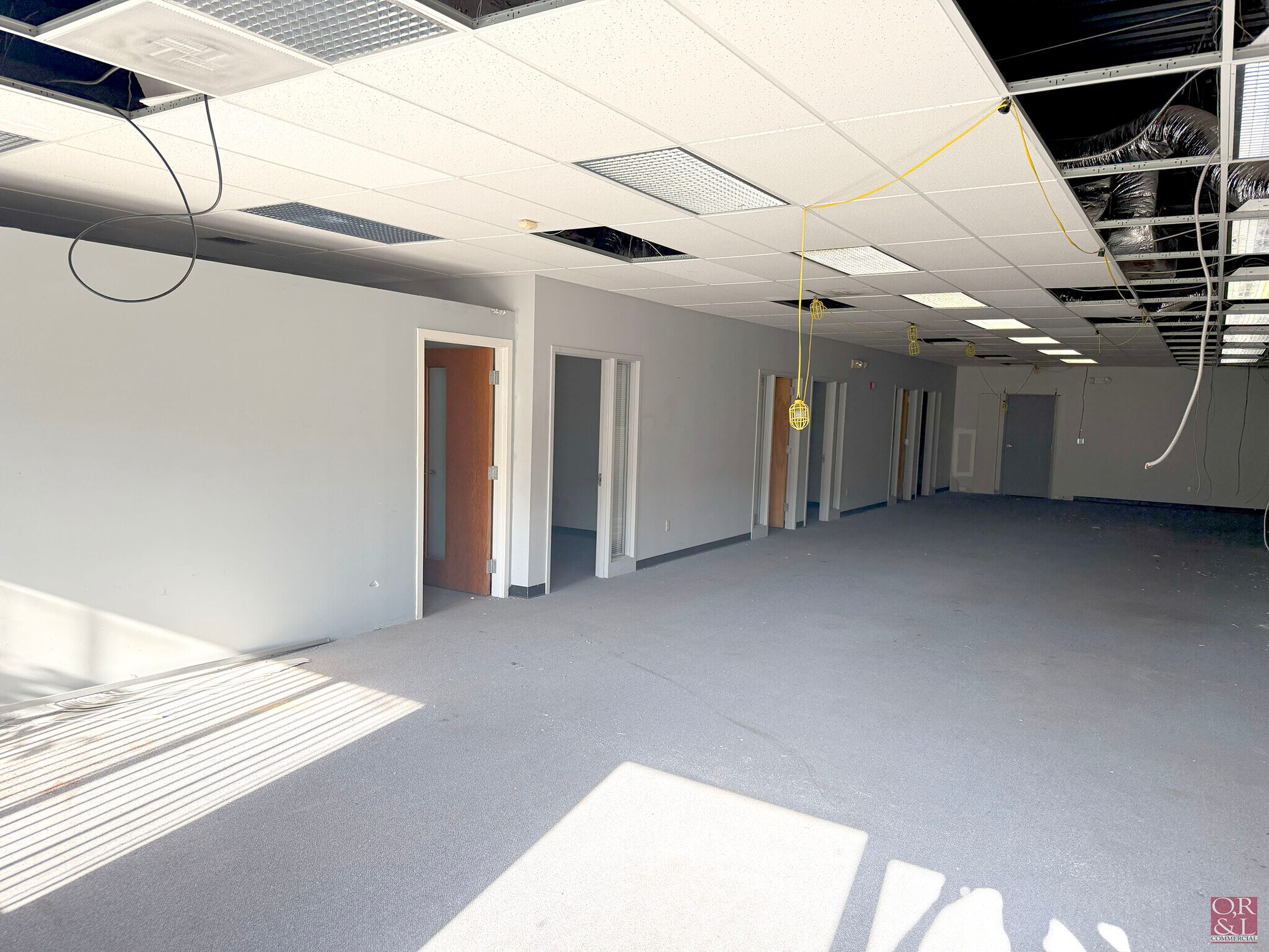 373 E Main St, Middletown, CT for lease Interior Photo- Image 1 of 2