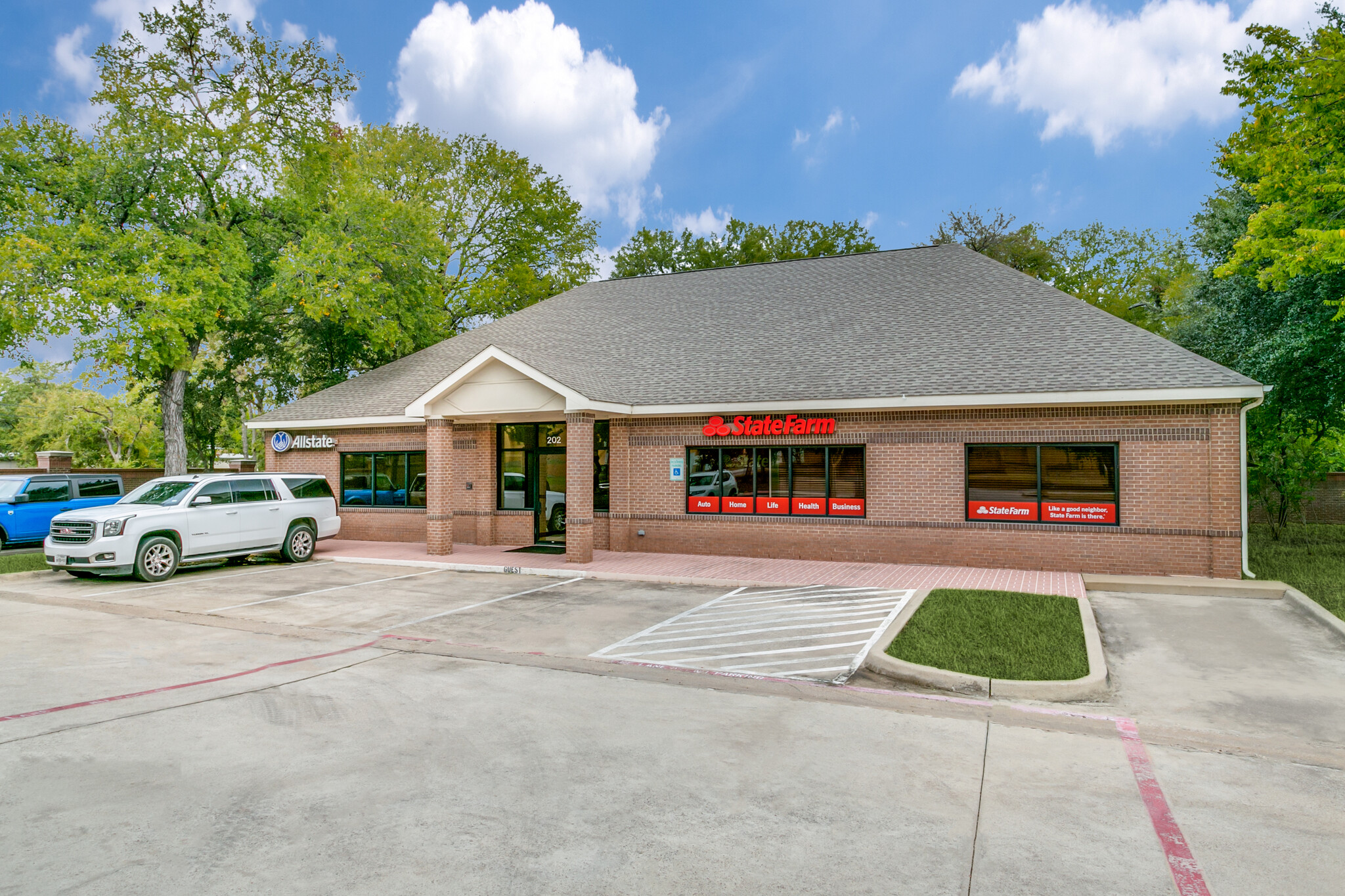 202 W Sandy Lake Rd, Coppell, TX for lease Building Photo- Image 1 of 11