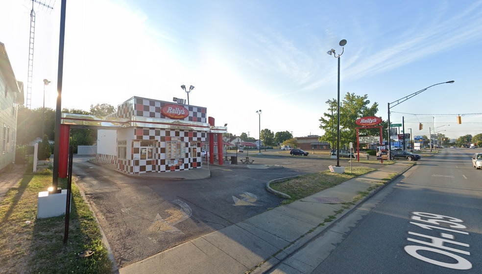 129 N Bridge St, Chillicothe, OH for lease - Primary Photo - Image 1 of 4