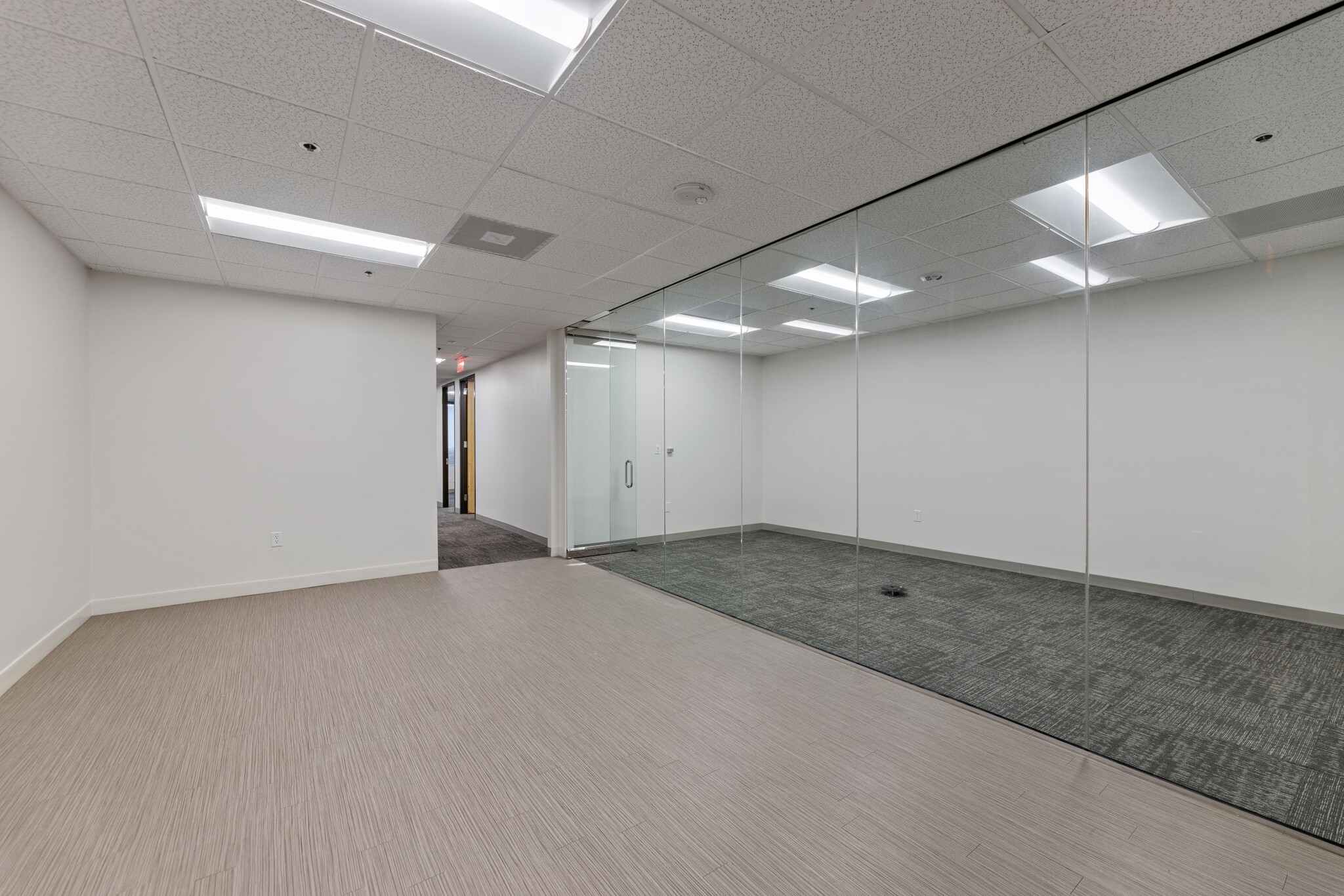 3010 Lyndon B Johnson Fwy, Dallas, TX for lease Interior Photo- Image 1 of 7