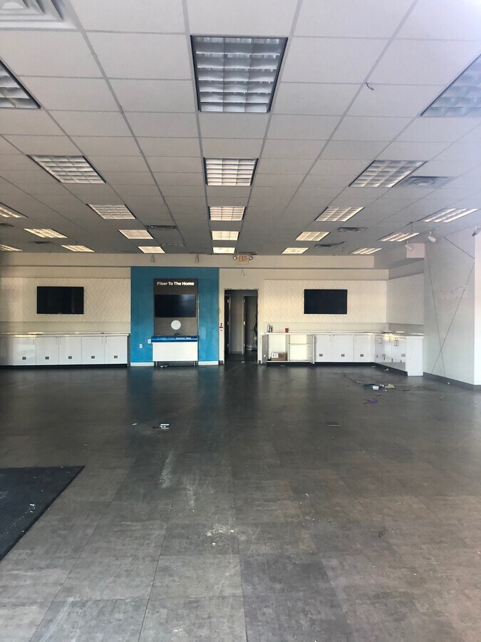 48204840 Hwy 18, Jackson, MS 39209