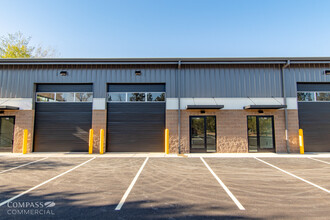 2754 SW 6th St, Redmond, OR for lease Building Photo- Image 1 of 2