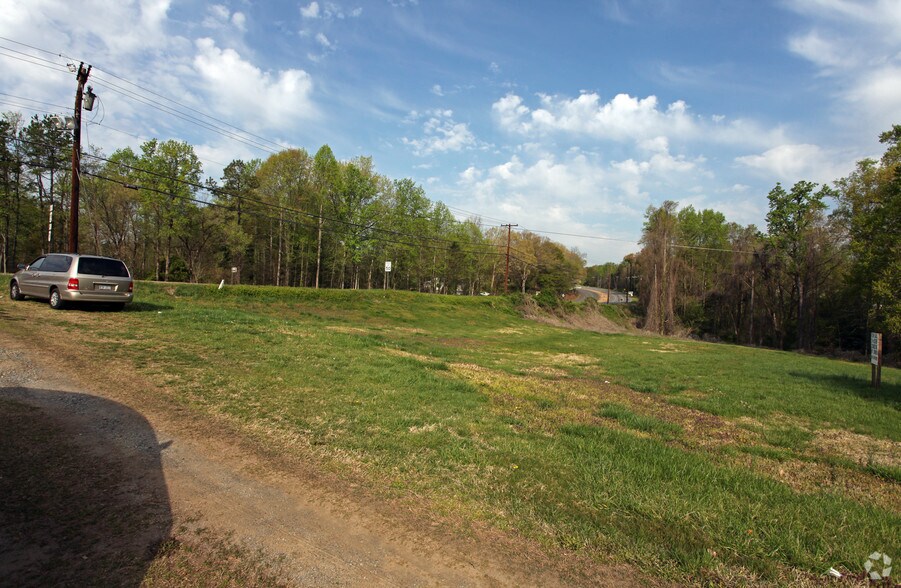 6634 Wilkinson Blvd, Belmont, NC for sale - Building Photo - Image 2 of 12