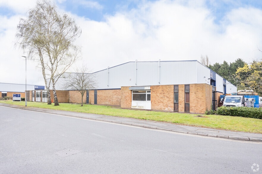 Fleming Rd, Hinckley for lease - Primary Photo - Image 1 of 3