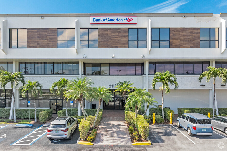 23123 State Road 7, Boca Raton, FL for lease - Building Photo - Image 1 of 15