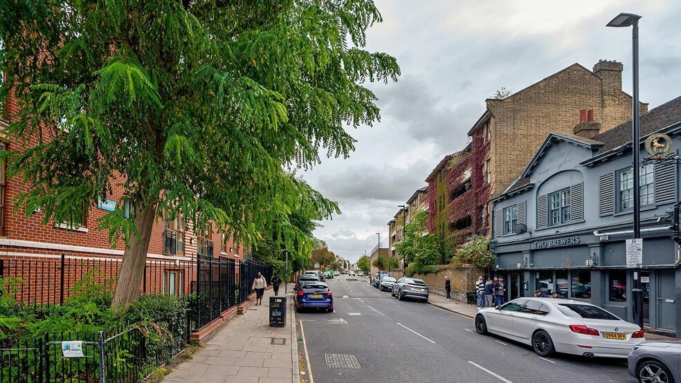 109 Roman Way, London for sale - Building Photo - Image 3 of 6