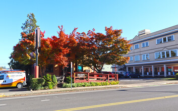 1849 Willamette St, Eugene, OR for lease Building Photo- Image 2 of 9