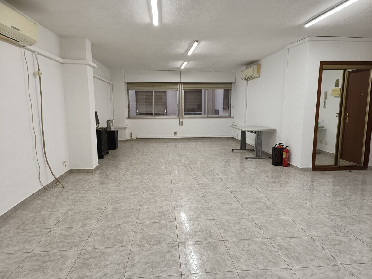 Madrid, MAD 28020 -  -  - Interior Photo - Image 1 of 10