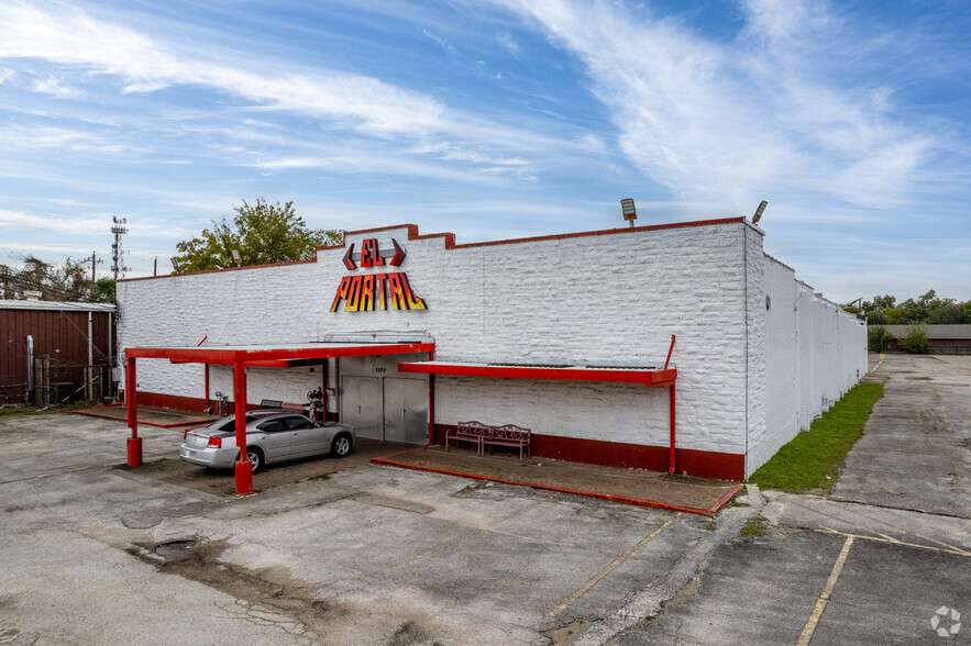 7024-7026 Lawndale St, Houston, TX for sale - Building Photo - Image 1 of 1