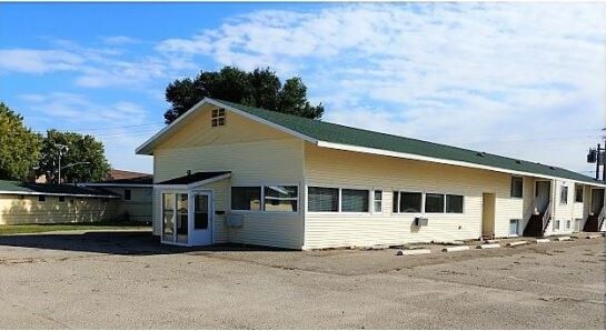703 Main St W, Paynesville, MN for sale Primary Photo- Image 1 of 1