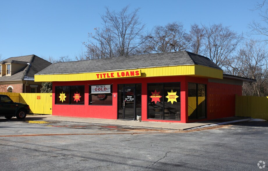 1077 West Ave, Conyers, GA 30012