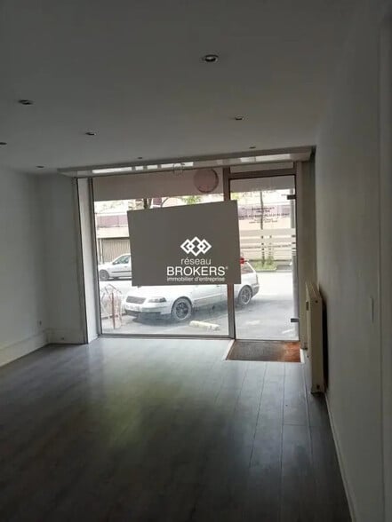 Retail in Tarbes for sale - Building Photo - Image 2 of 12