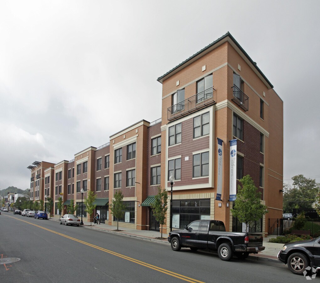 75 N Main St, Spring Valley, NY 10977 Property Record